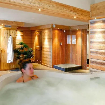 1650 Sleeps 8 Pool Wifi Сasa de vacaciones Courchevel